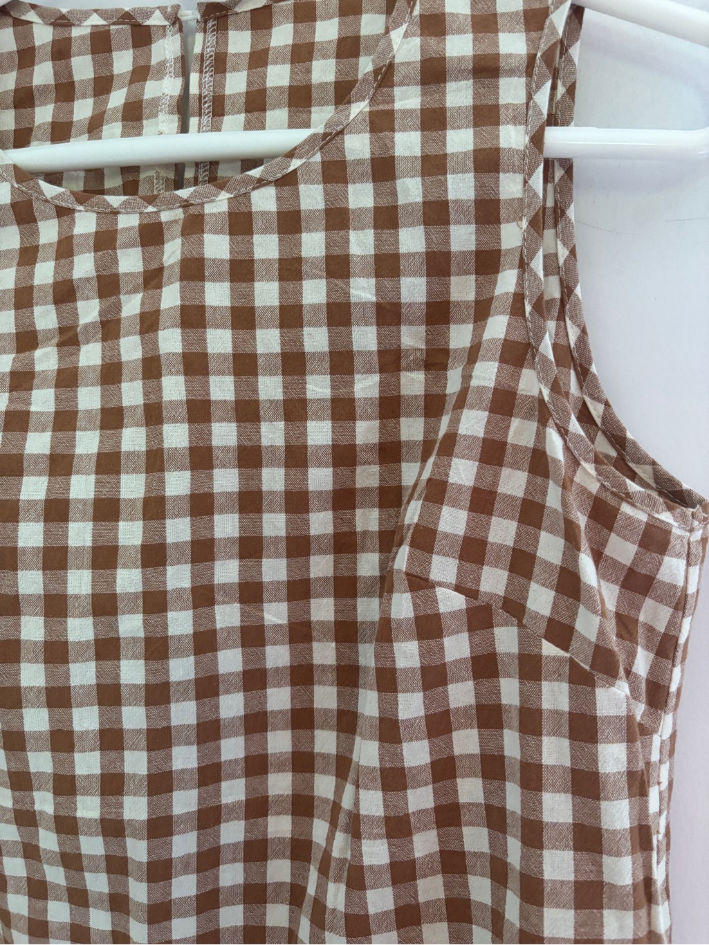 Nwt Who What Wear Summer Tan Gingham Midi Dress Side Pockets Keyhole Back Small — image 2 of 7